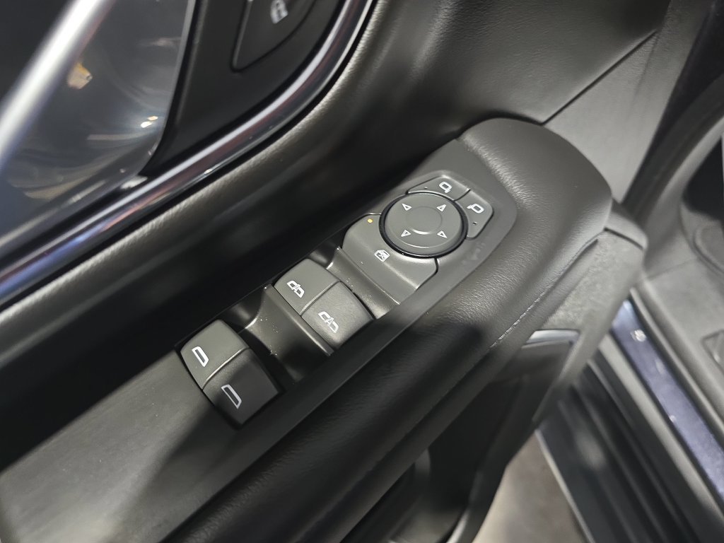 Used 2023 Gray Chevrolet LS image 11