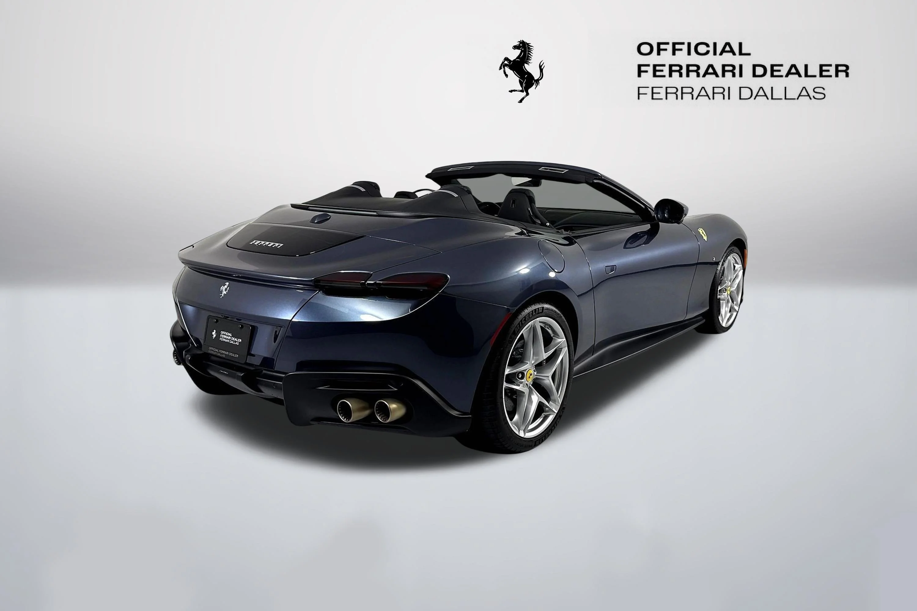 Used 2024 Blu Roma Ferrari Spider image 7