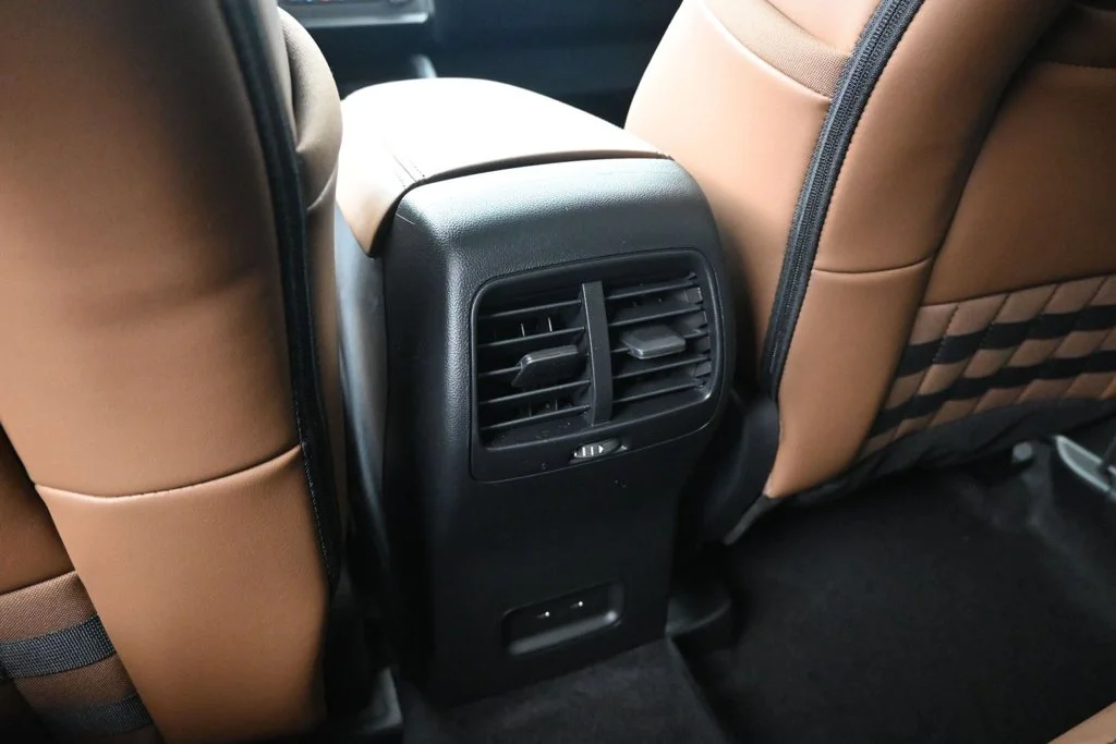 New 2026 Shadow Black Ford Outer Banks image 20