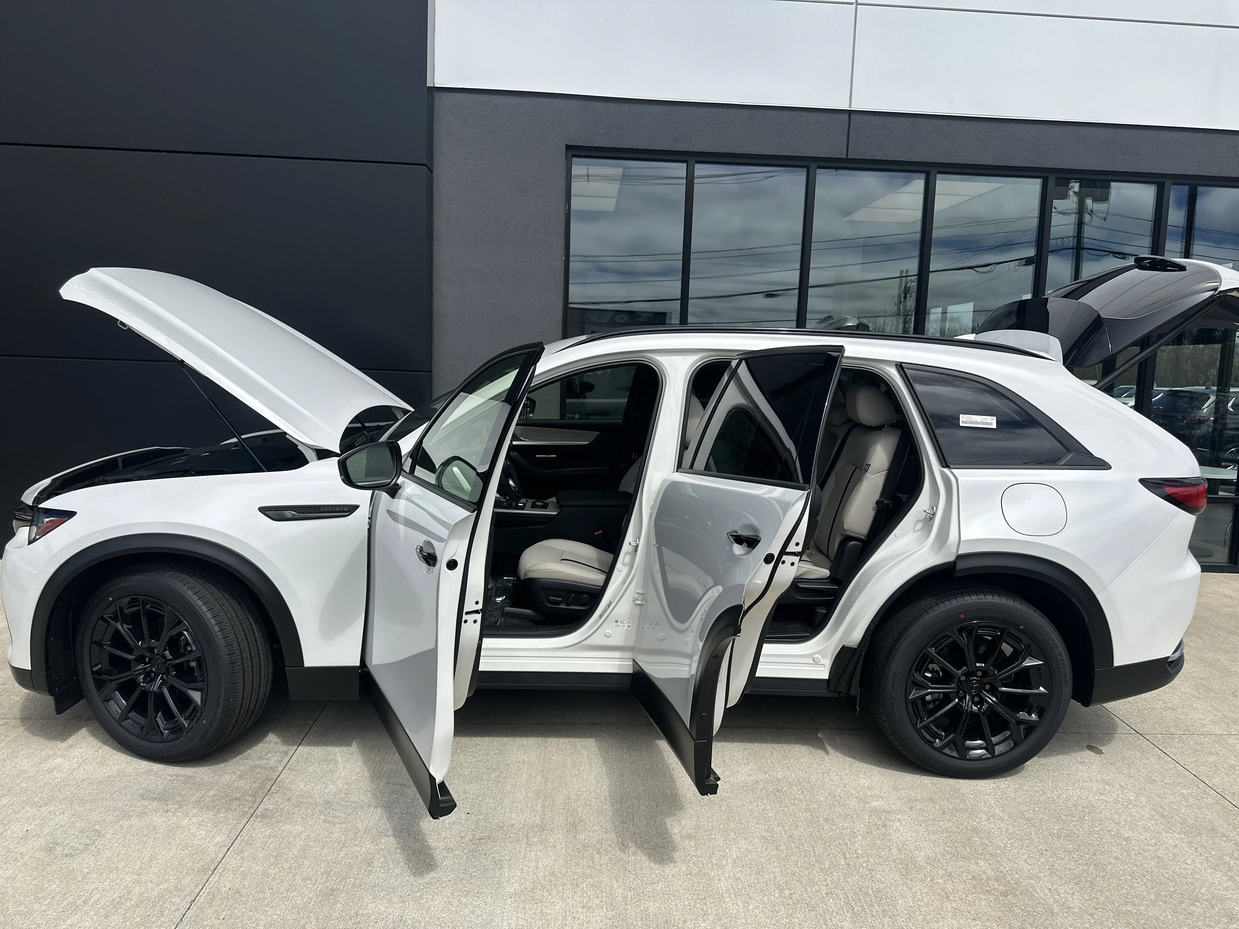 New 2026 Rhodium White Premium Mazda 3.3 Turbo Premium AWD image 29