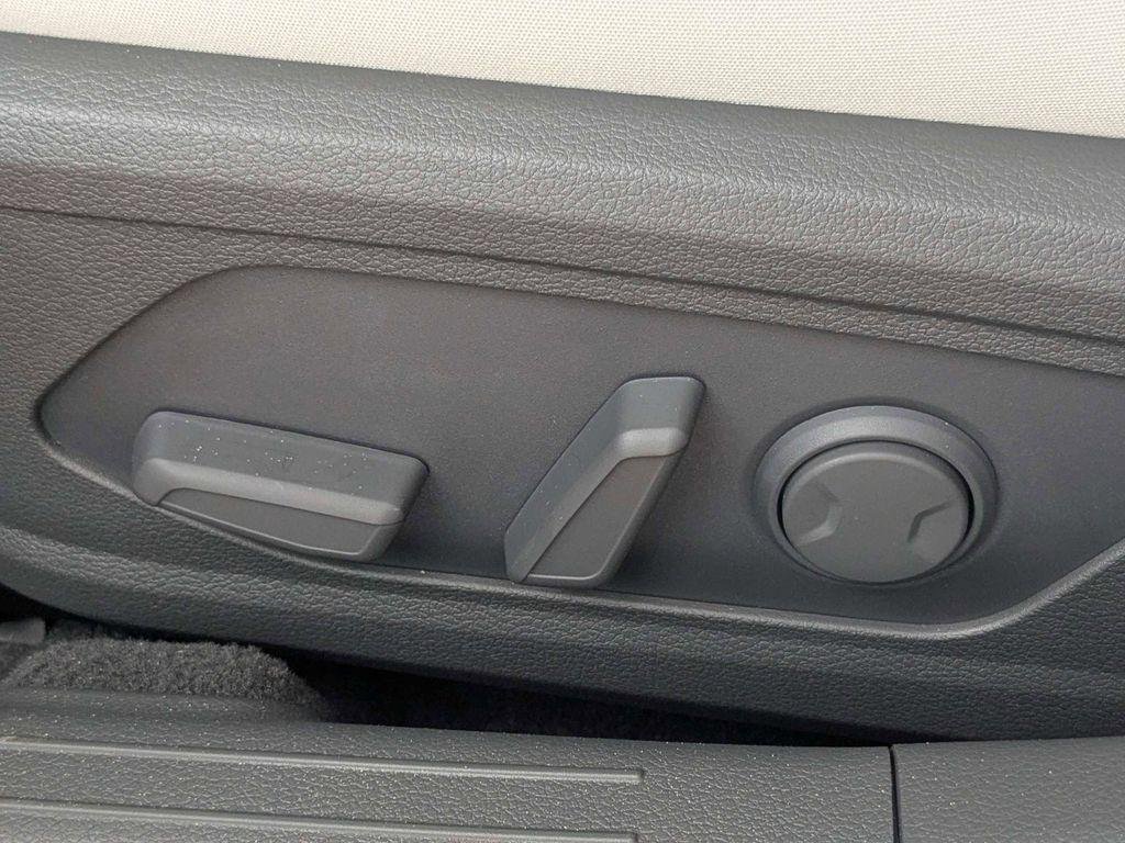 New 2026 Gray Hyundai SEL Sport image 19