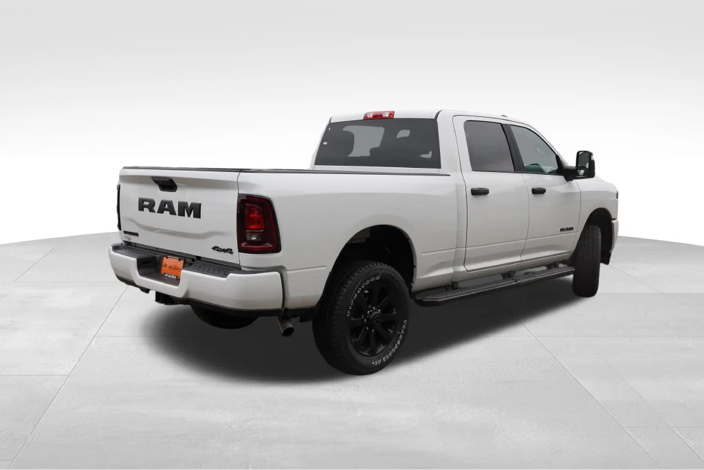 New 2026 Bright White Clear-Coat Exterior Paint RAM Big Horn image 3