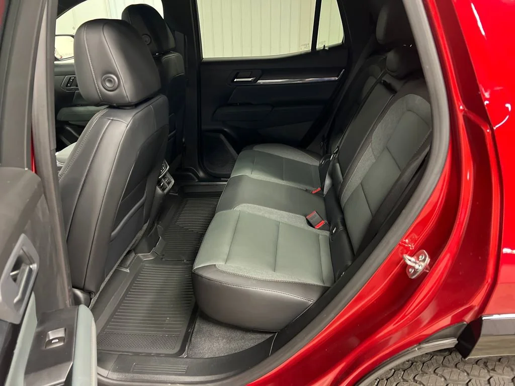 2026 GMC Terrain AT4 - Photo 25
