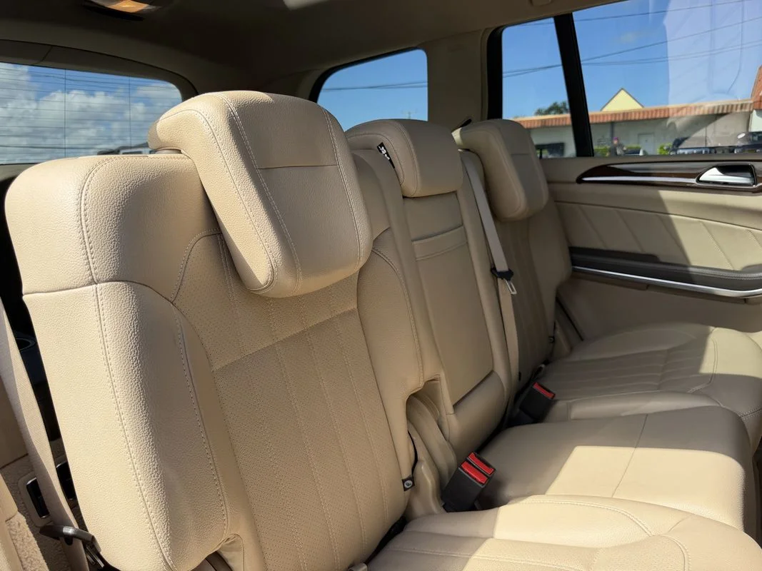 Used 2014  Mercedes-Benz 4MATIC® image 18