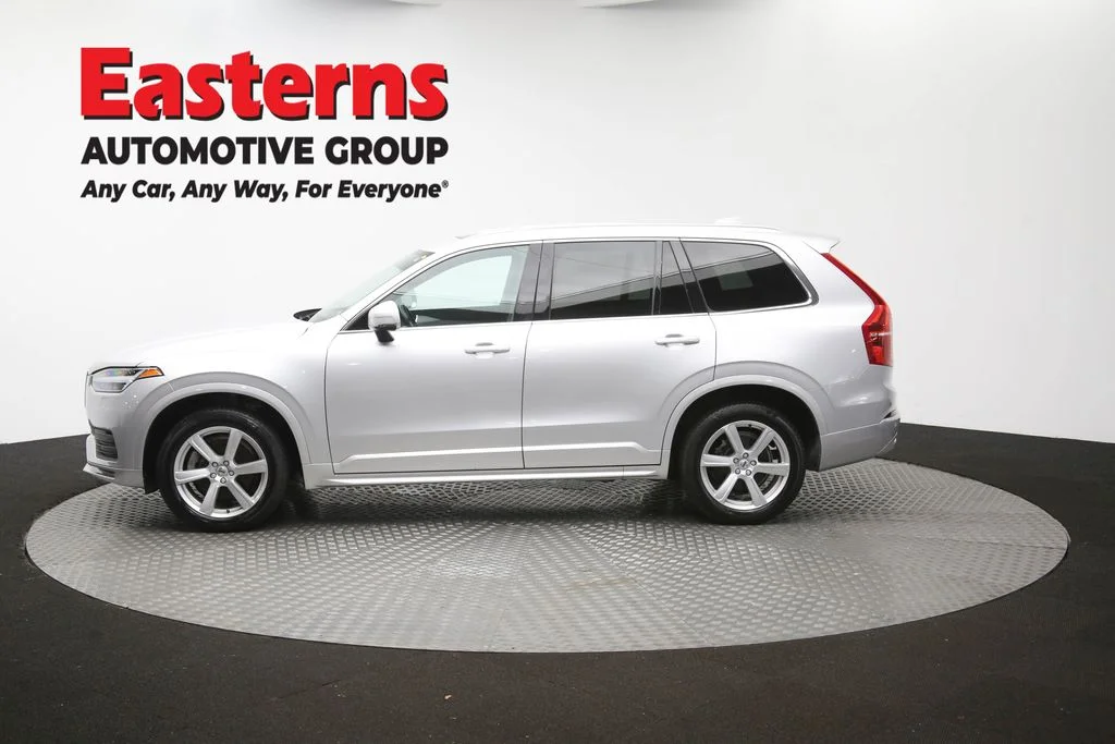 Used 2022 Gray Volvo T5 Momentum image 61