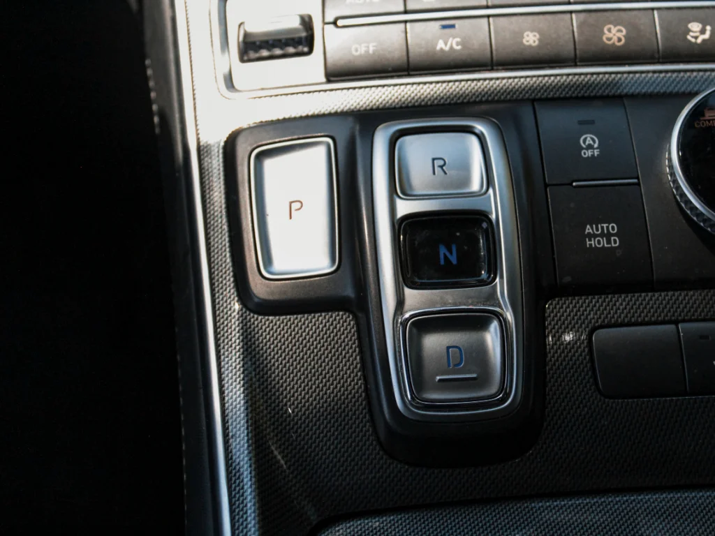 Used 2023 Serenity White Pearl Hyundai SEL image 19