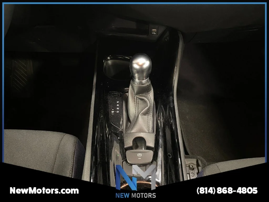 Used 2021 Red Toyota XLE image 11