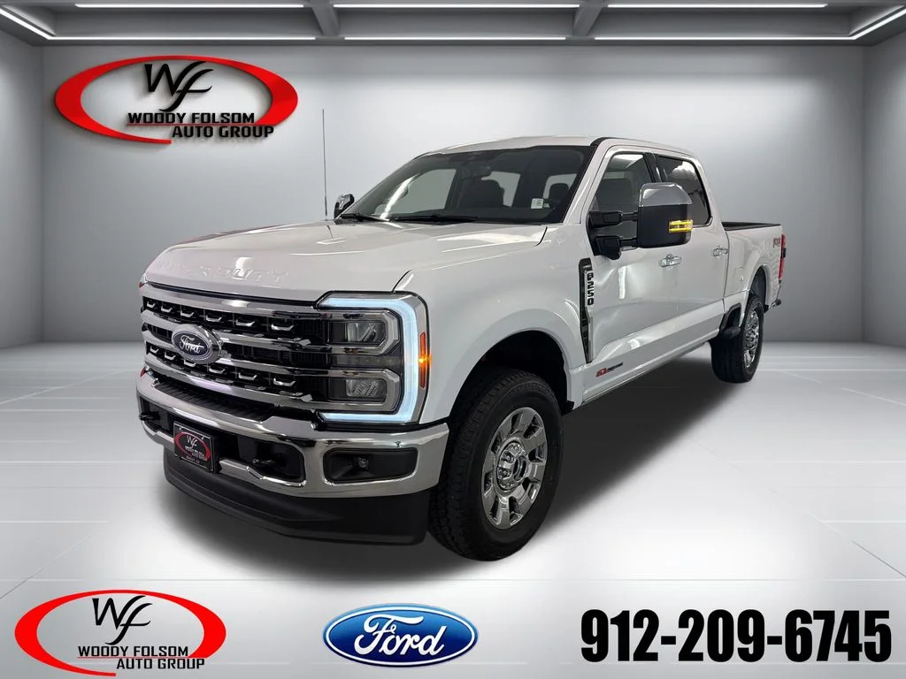 New 2026 Oxford White Ford F-250® Lariat® image 1