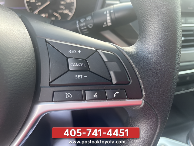 2025 Nissan Altima SV - Photo 13