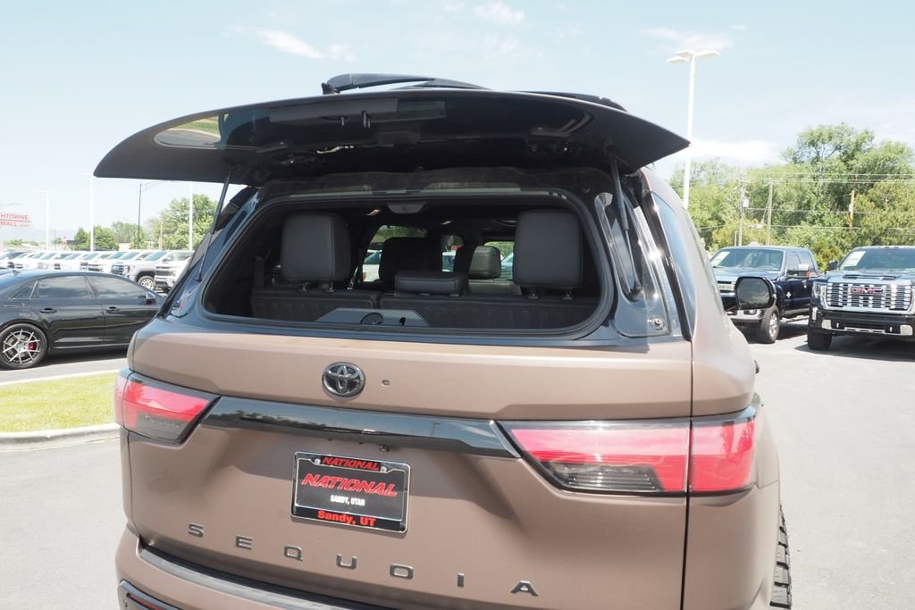 Used 2025 Black Toyota Platinum image 19