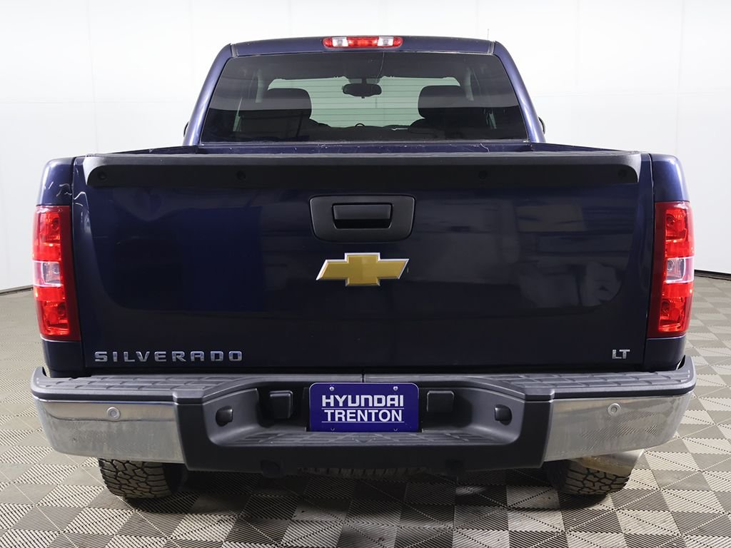Used 2012 Blue Chevrolet LT image 7