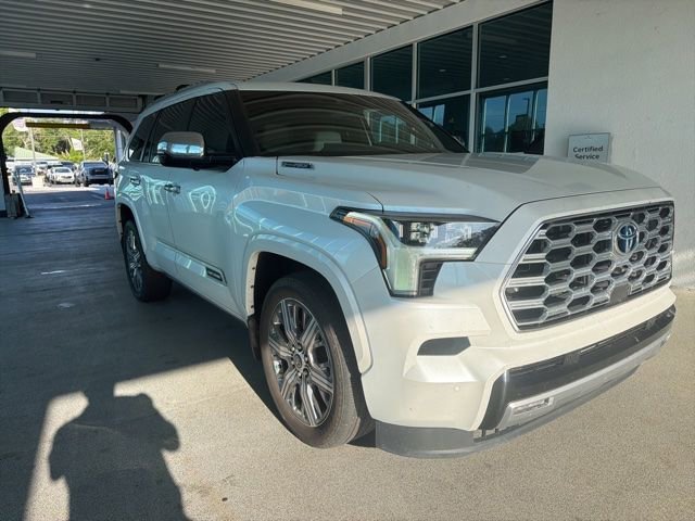 2024 Toyota Sequoia Capstone 4WD i-FORCE MAX Hybrid's photo
