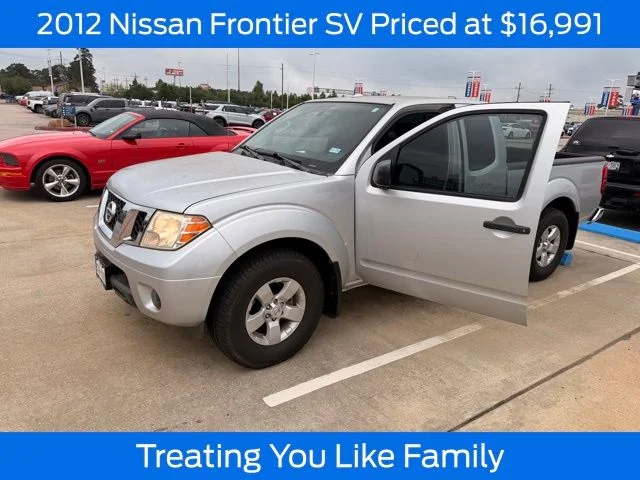2012 Nissan Frontier 4.0 SV King Cab 4X2 AT's photo