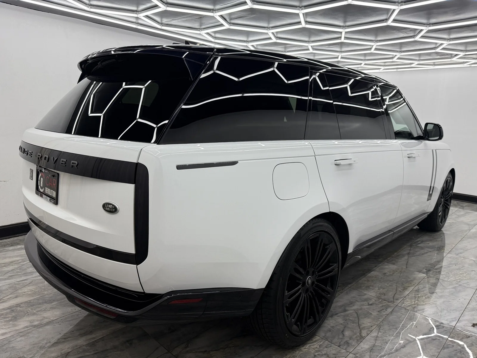 2022 Land Rover New Range Rover SE - Photo 8