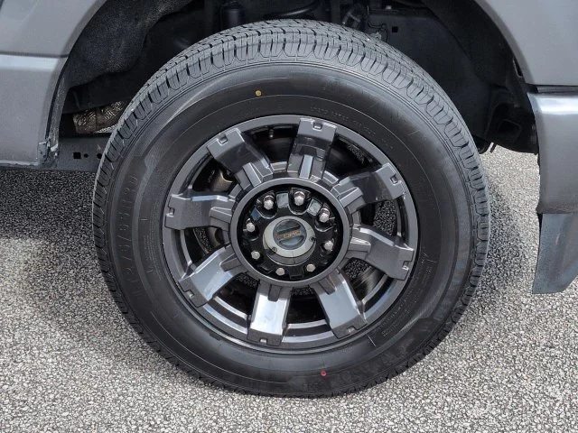 Certified Used 2023 Gray Metallic Ford Lariat image 11