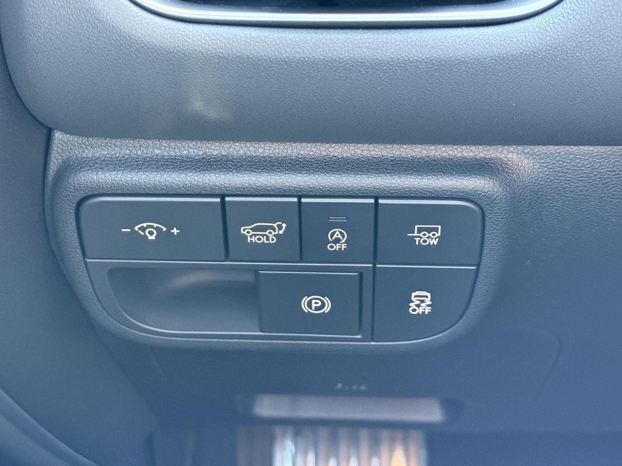 New 2026 Creamy White Pearl Hyundai SEL AWD image 28