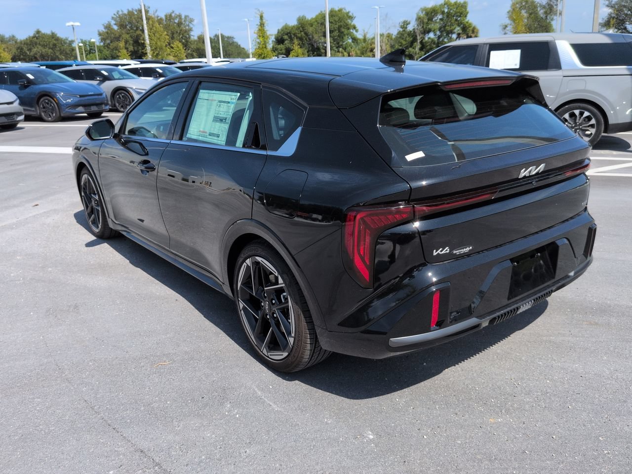 New 2026 Aurora Black Pearl Kia GT-Line image 6