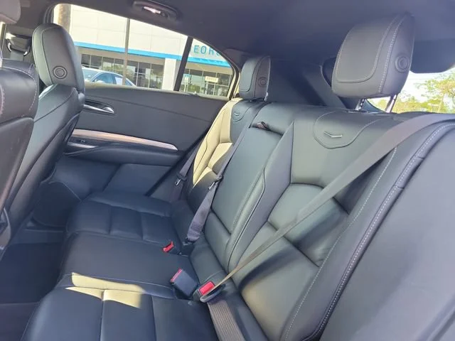 2024 Cadillac XT4 Premium Luxury - Photo 17