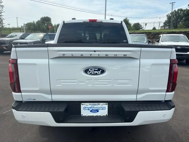 New 2026 Star White Metallic Tri-Coat Ford Platinum® image 6
