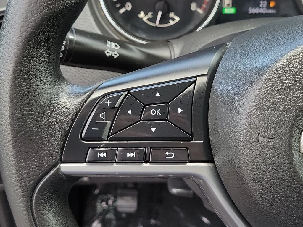 Used 2019 Black Nissan S image 24