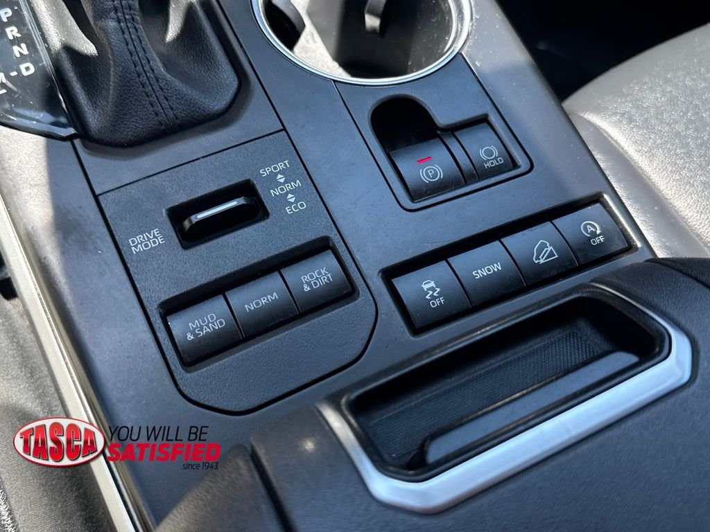Used 2022 Gray Toyota XLE image 30