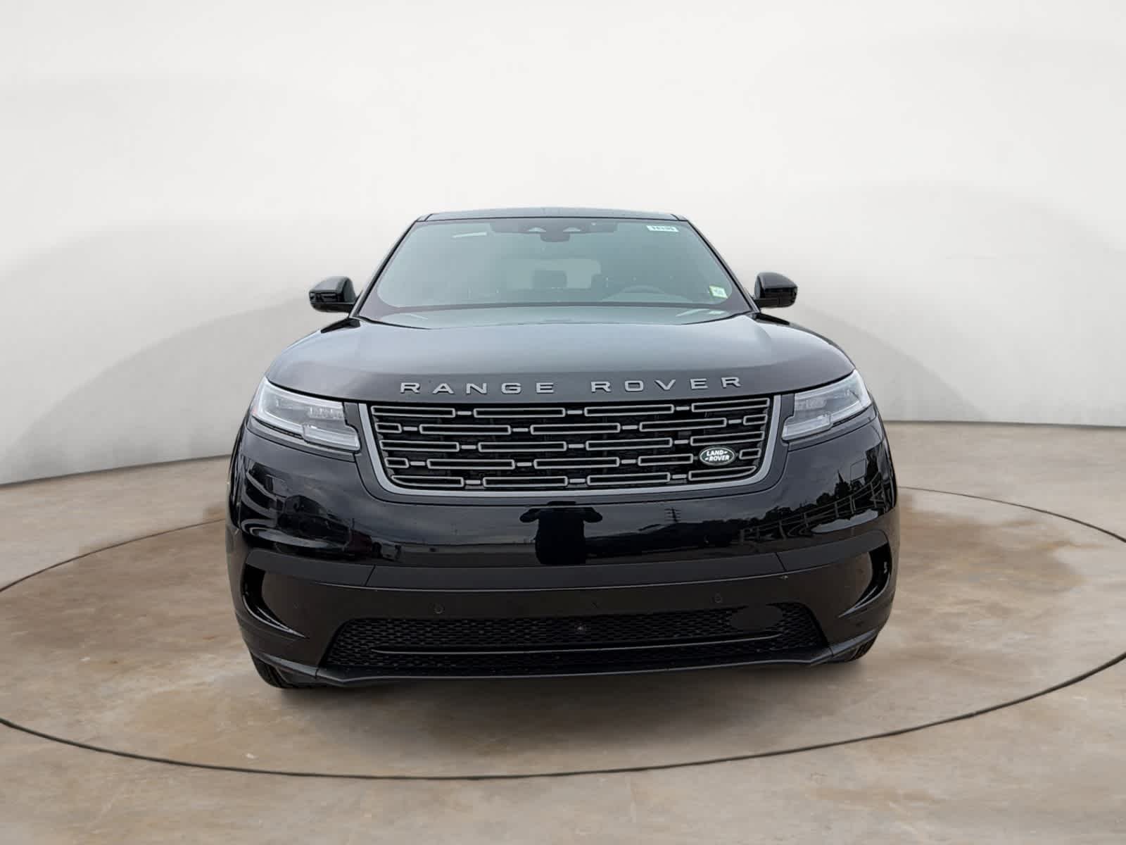 New 2026 Santorini Black LAND ROVER S image 8