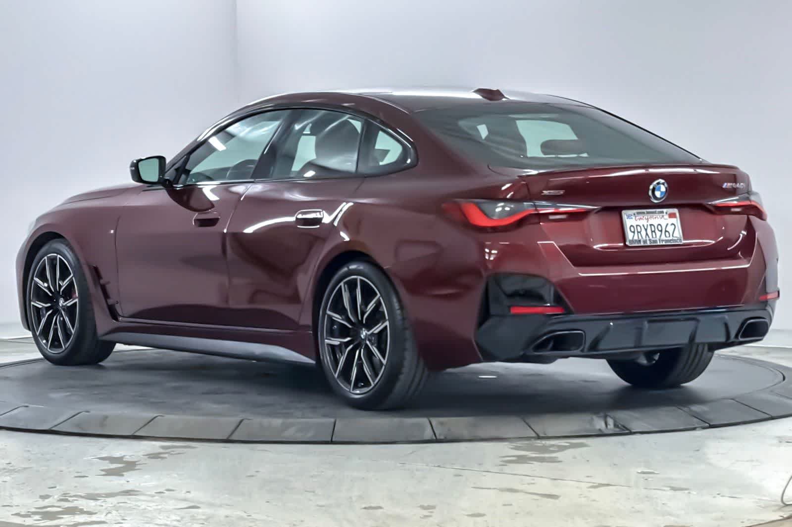 Used 2022 Aventurin Red Metallic BMW M440i xDrive image 6