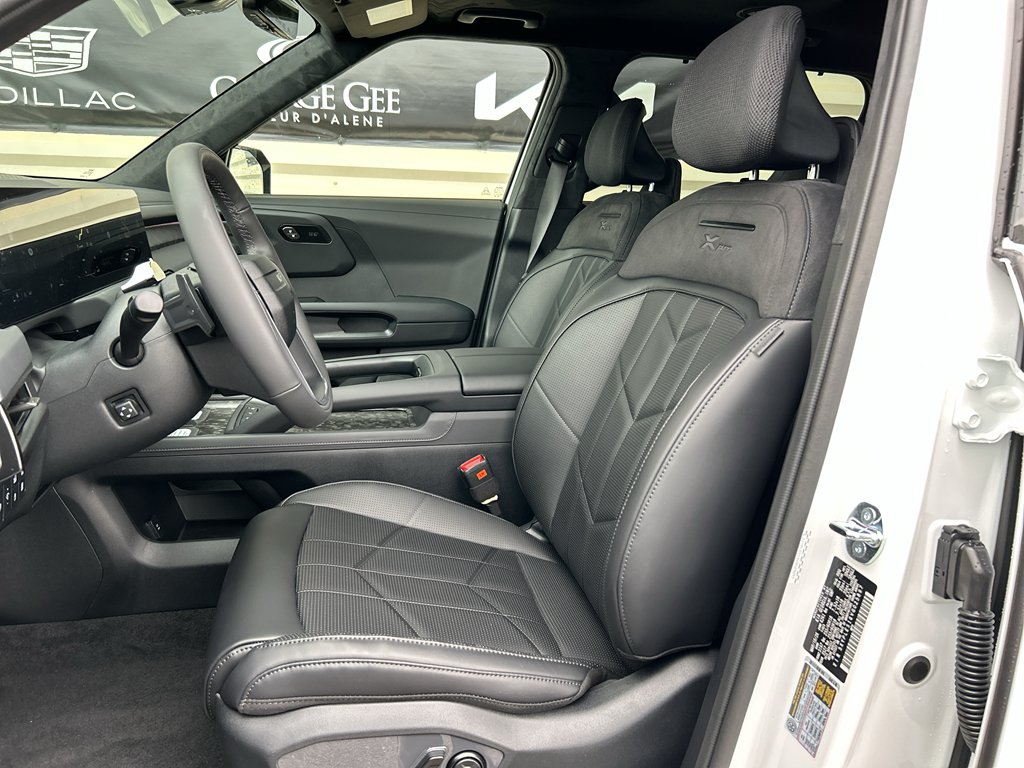 New 2027 Glacial White Pearl Kia X-Pro SX Prestige image 11