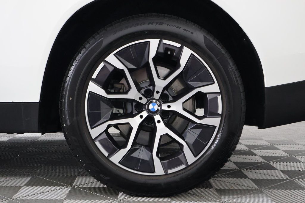 Certified Used 2026 Alpine White BMW 30 xDrive image 16