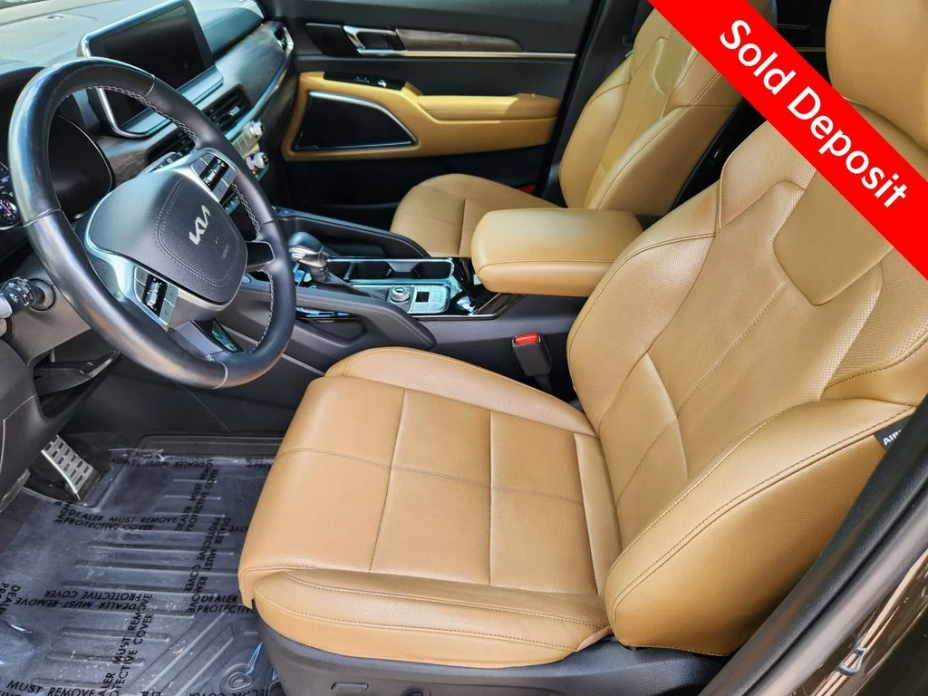 Certified Used 2022 Green Kia SX image 8