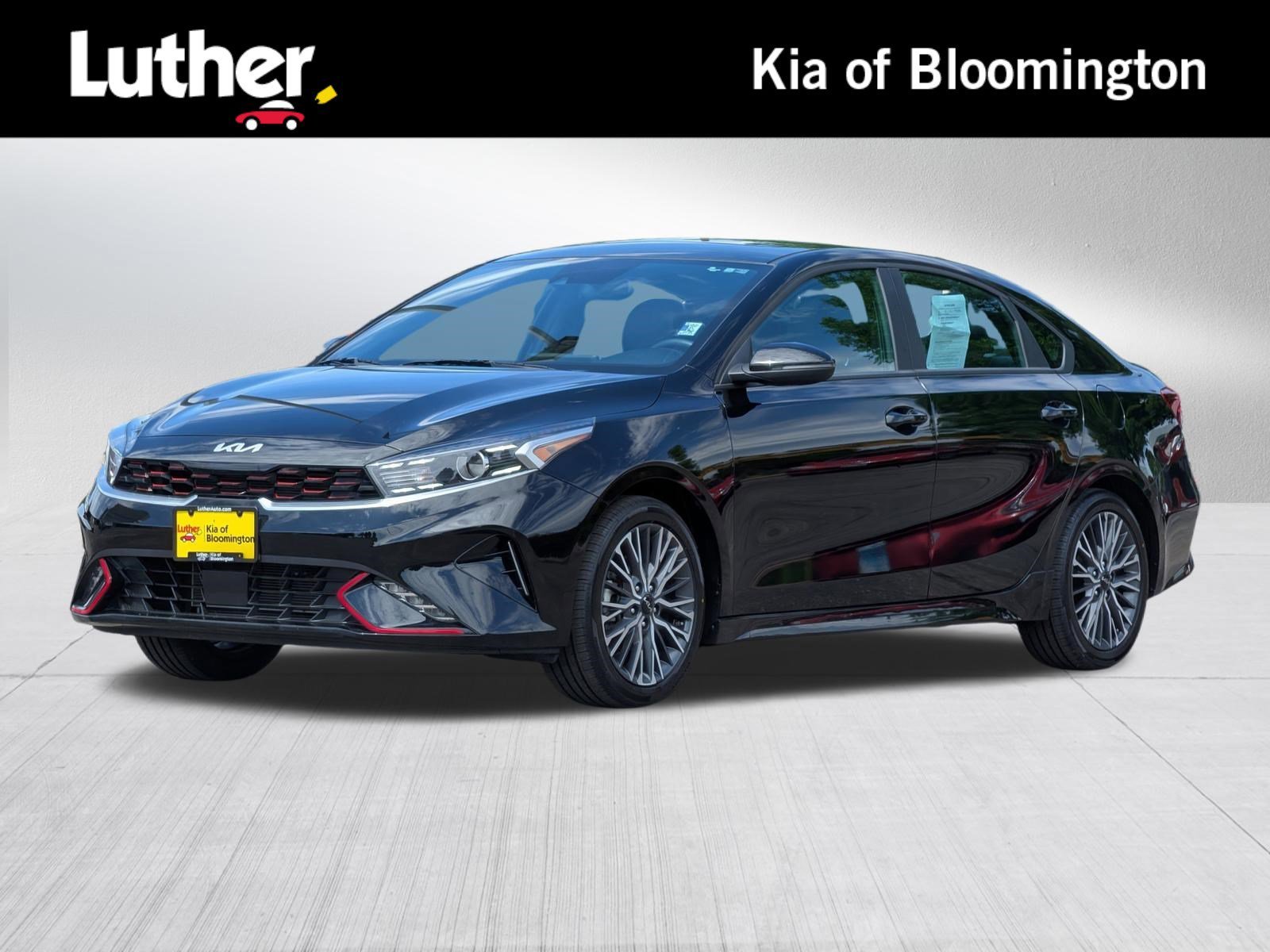 2023 Kia Forte GT-Line AT's photo