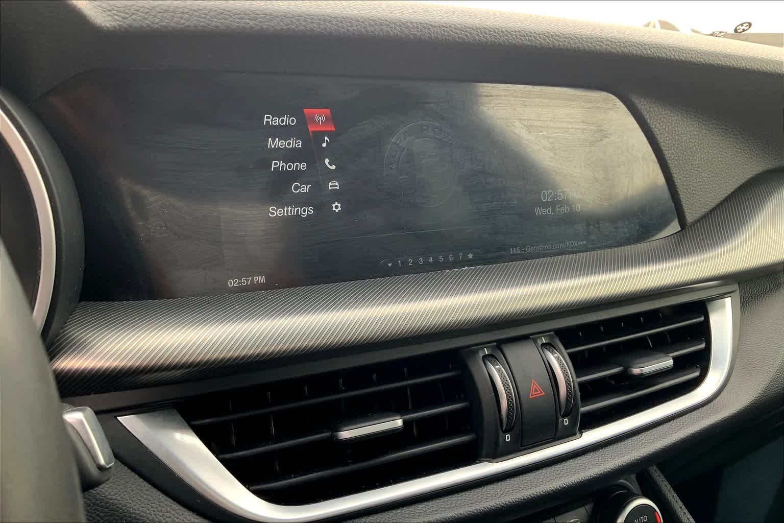 Used 2019 Imola Titanium Metallic Alfa Romeo Sport image 31