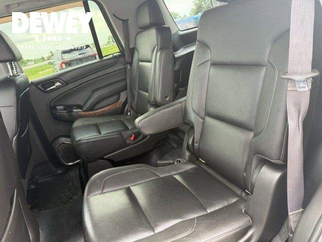 Used 2016 Silver Ice Metallic Chevrolet LTZ image 25