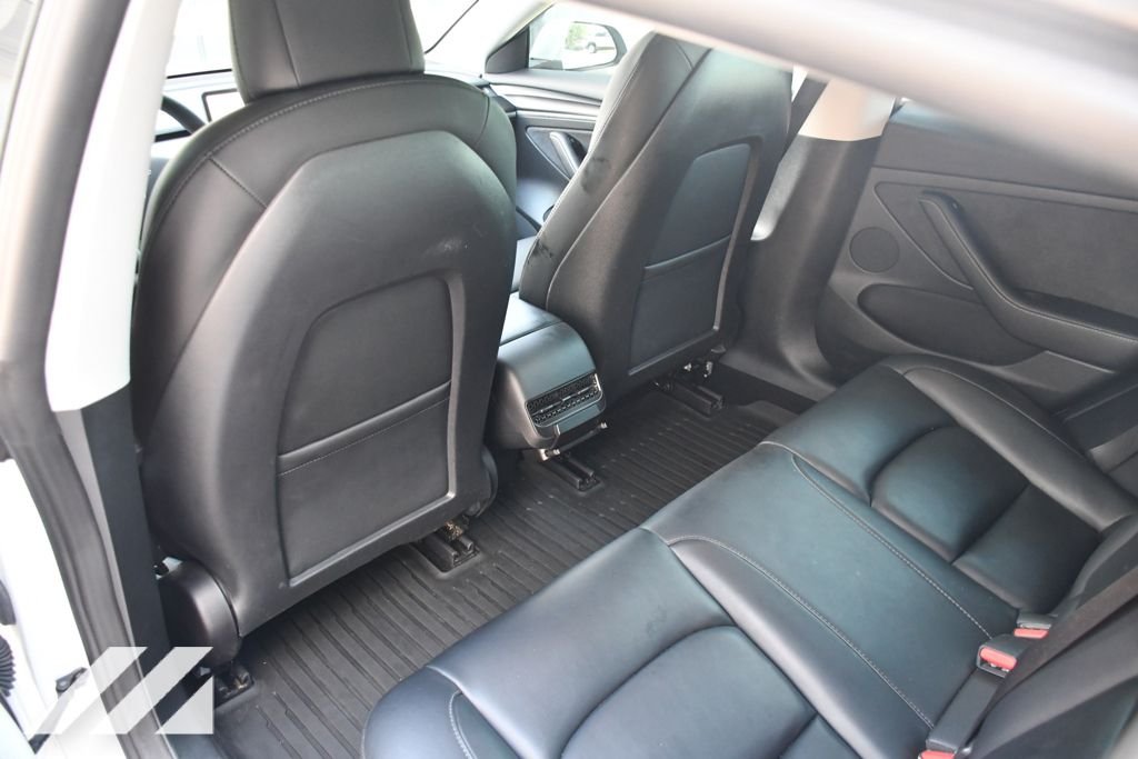 Used 2022  Tesla Base Electric image 21