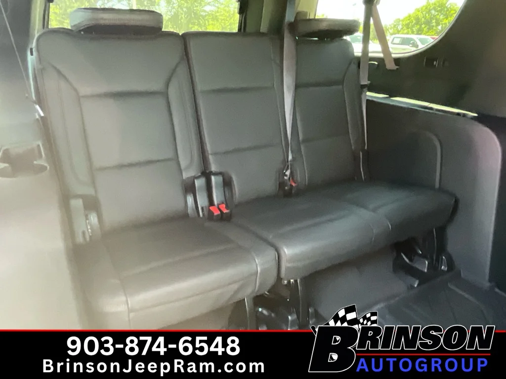 Used 2024 Iridescent Pearl Tricoat Chevrolet High Country image 22