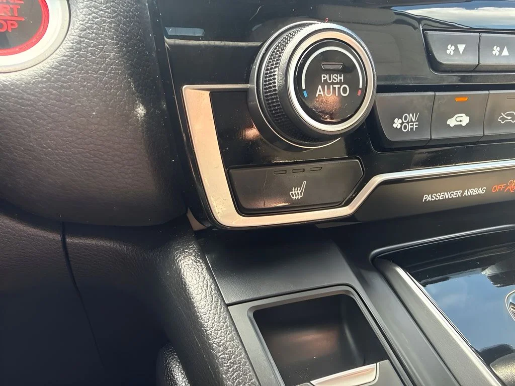 Used 2017  Honda EX-L image 13