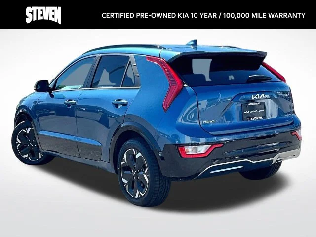 Used 2024 Blue Kia Wind image 5