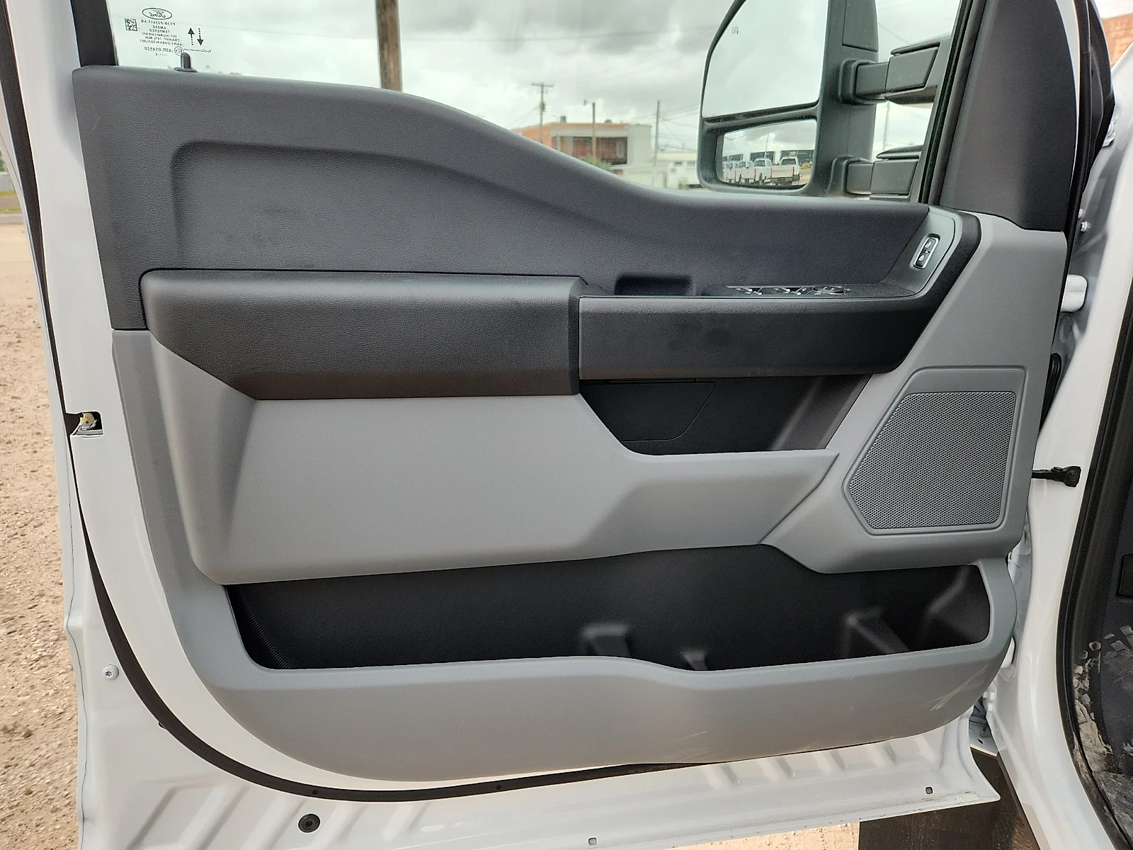 New 2026 Oxford White Ford F-450® XL image 14