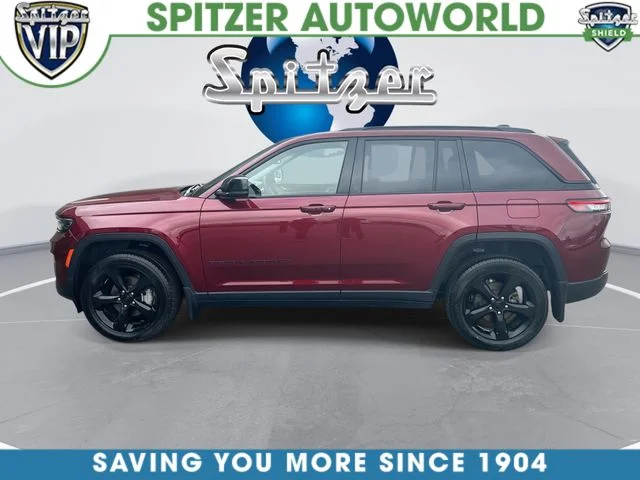Used 2023 Red Jeep Limited image 6