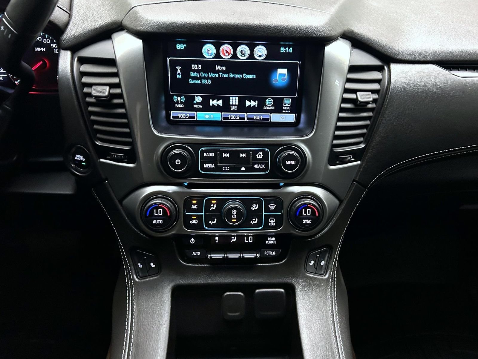 Used 2019 Black Chevrolet LT image 13