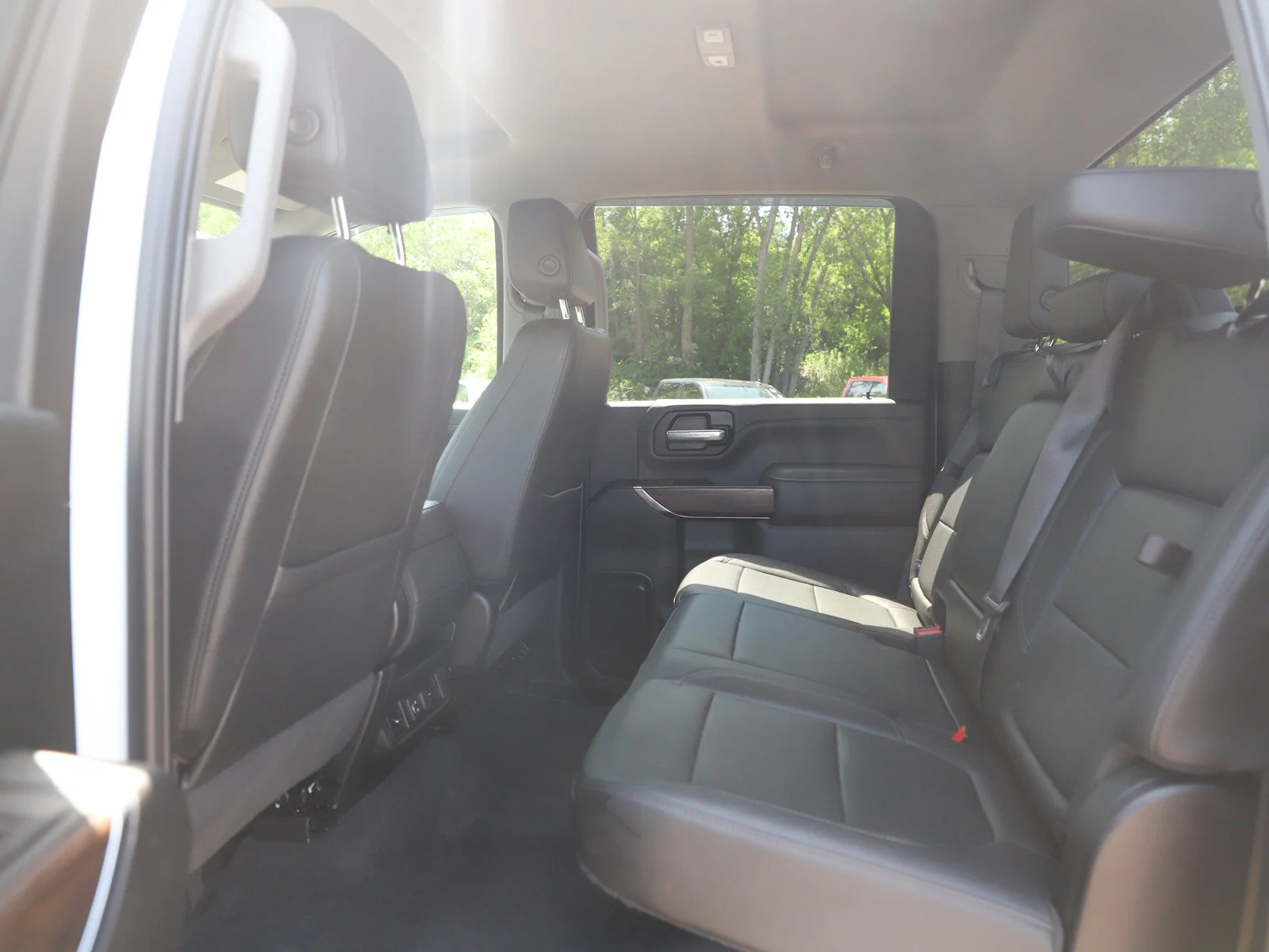 Used 2022 Summit White GMC SLT image 19