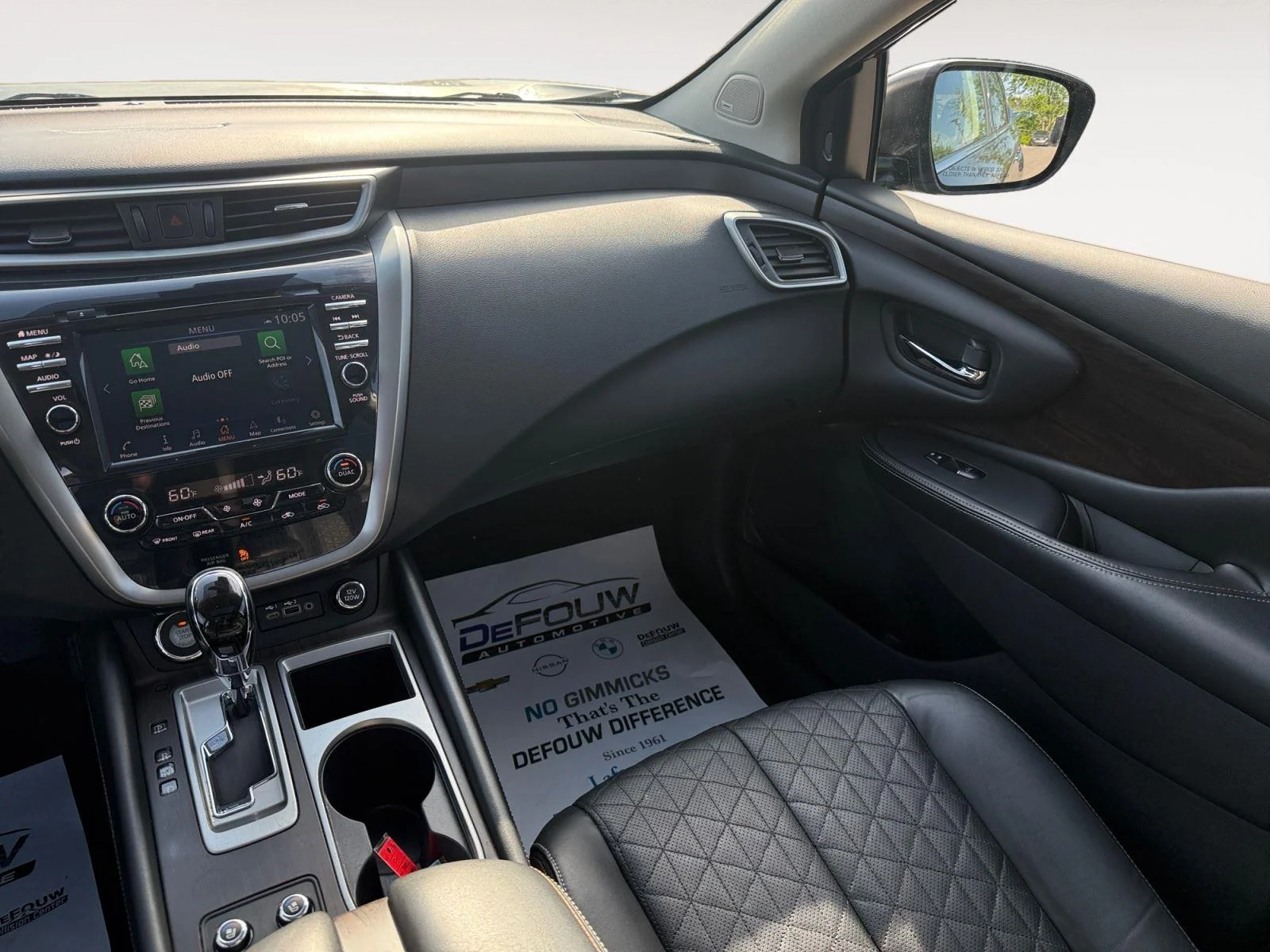 Used 2024 Super Black Nissan Platinum image 12