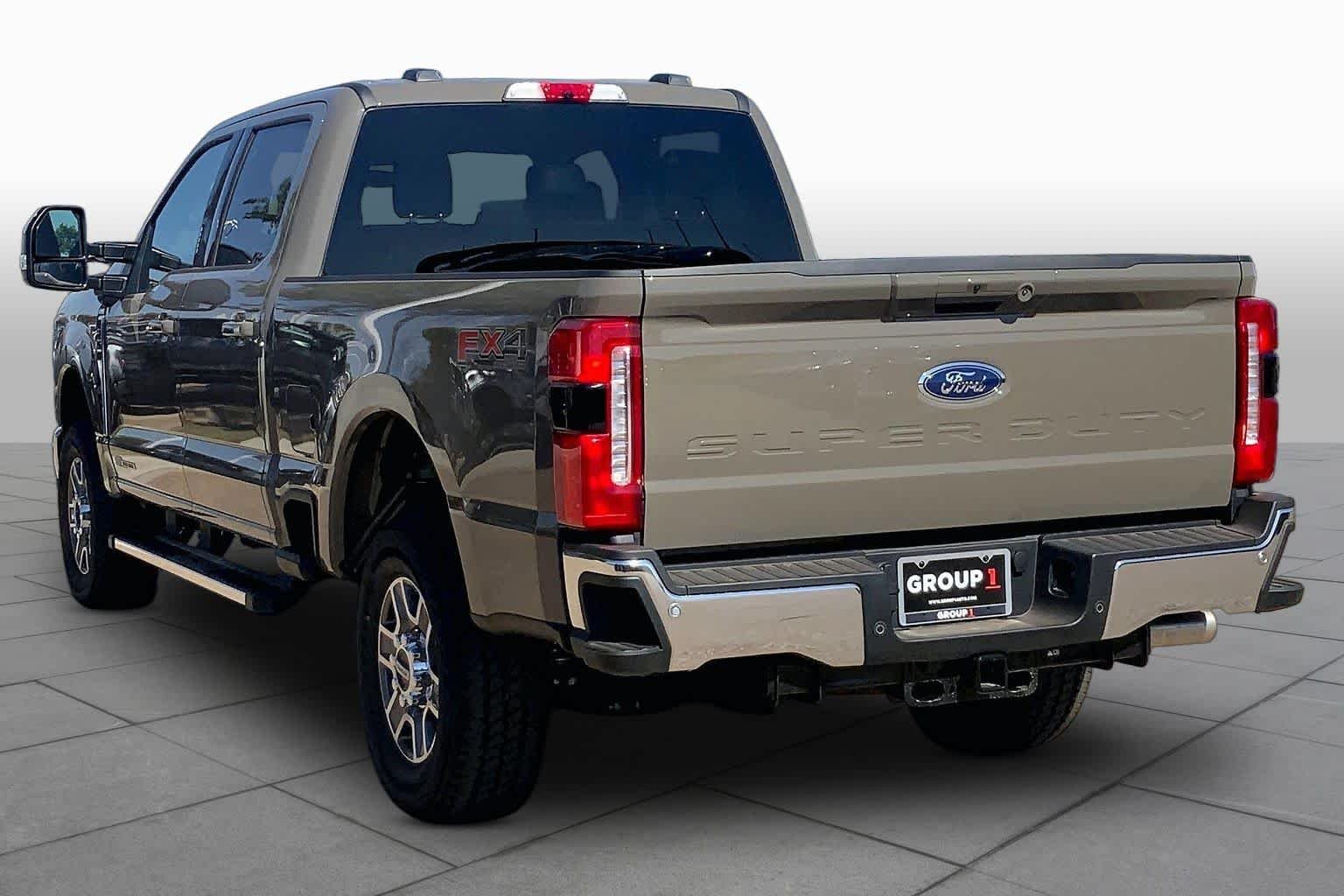 New 2026 Marsh Gray Ford F-250® Lariat® image 12