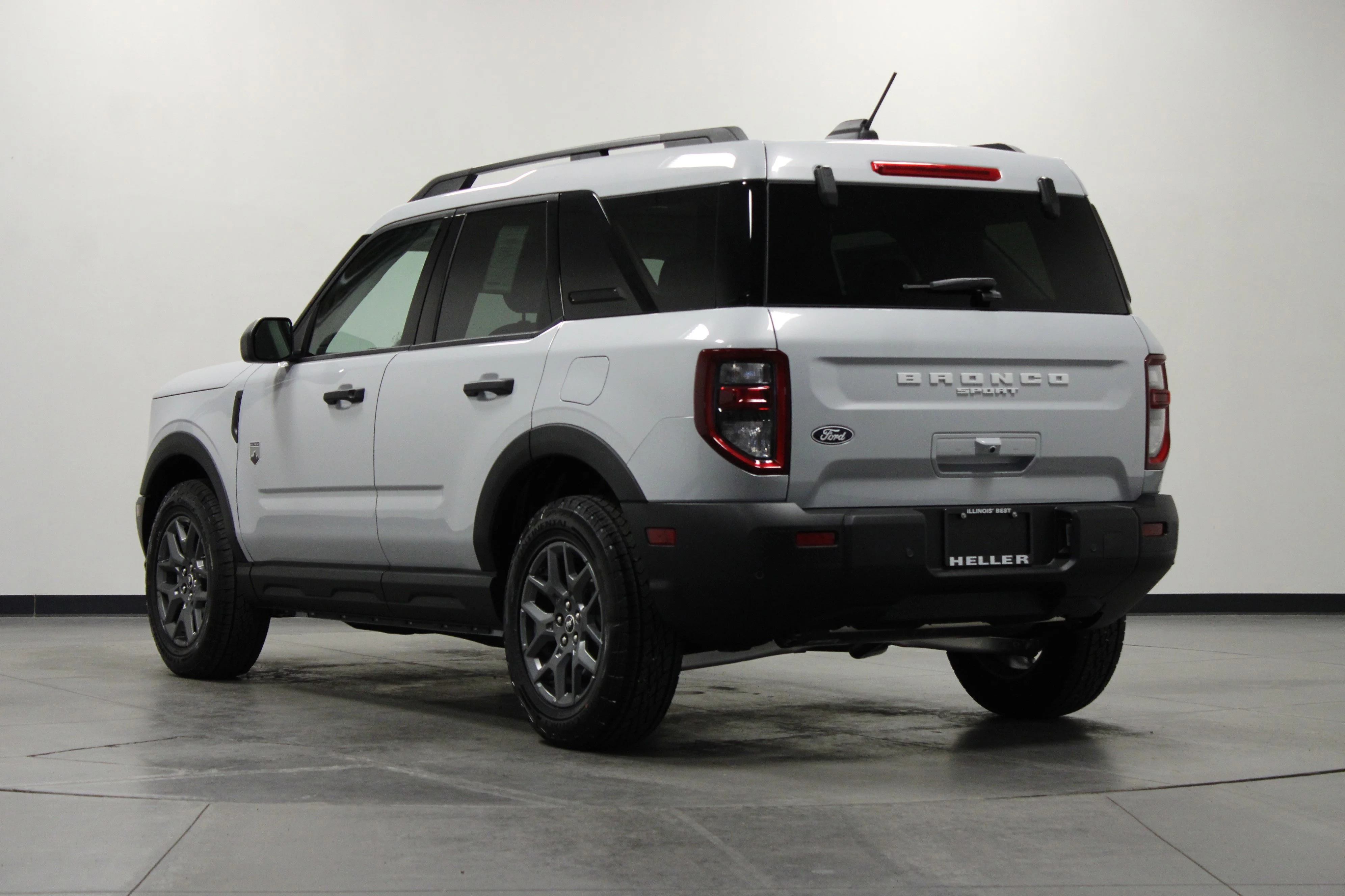 New 2026 Space White Metallic Ford Big Bend® image 6