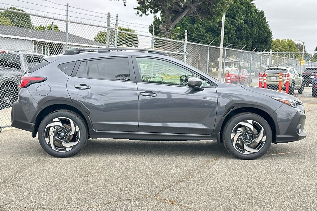 New 2026 MAGNETITE GRAY PEARL Subaru Limited Hybrid image 3