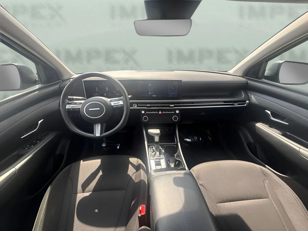 Used 2025 Gray Hyundai SEL image 11