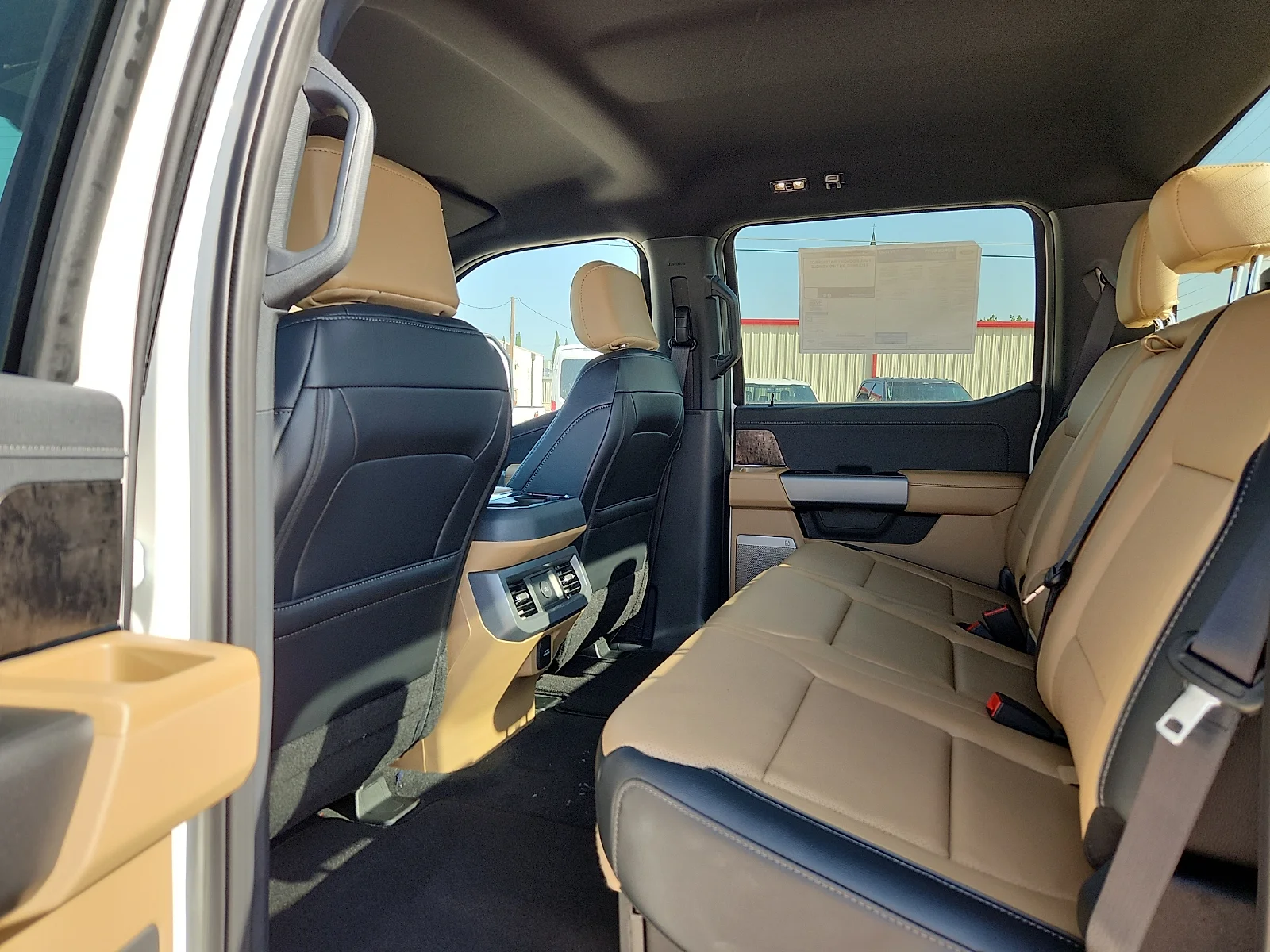 New 2026 Star White Metallic Tri-Coat Ford LARIAT image 18
