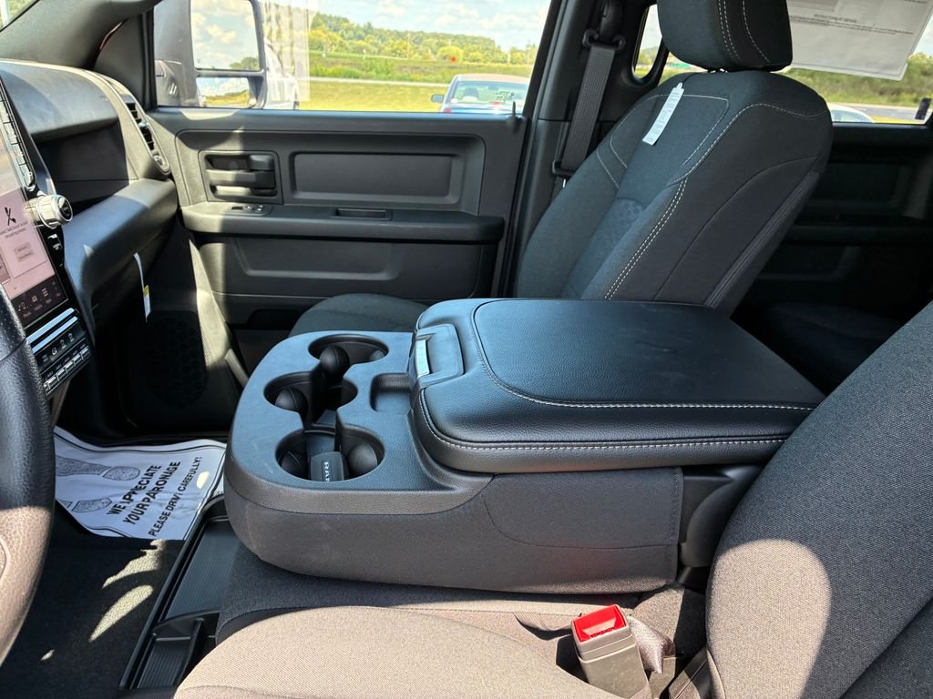 2026 RAM 3500 Tradesman - Photo 18