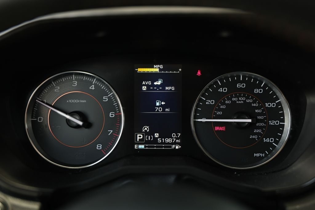 Used 2023 Ice Silver Metallic Subaru Limited image 30