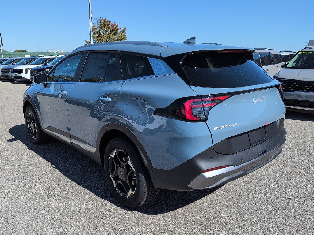 New 2027 Heritage Blue Kia EX image 5